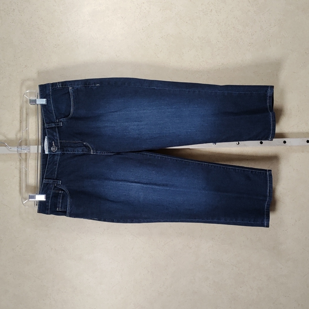 2/$10 04194 Coldwater Creek blue denim capri jeans 6P